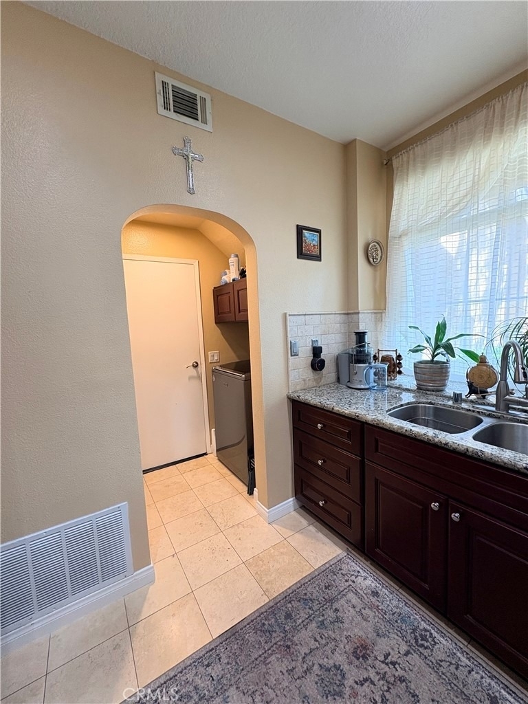 8215 E White Oak - Photo 25