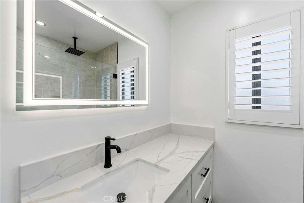 13339 Crocker - Photo 17
