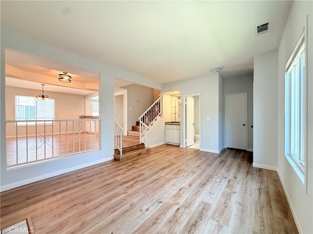 309 California - Photo 6