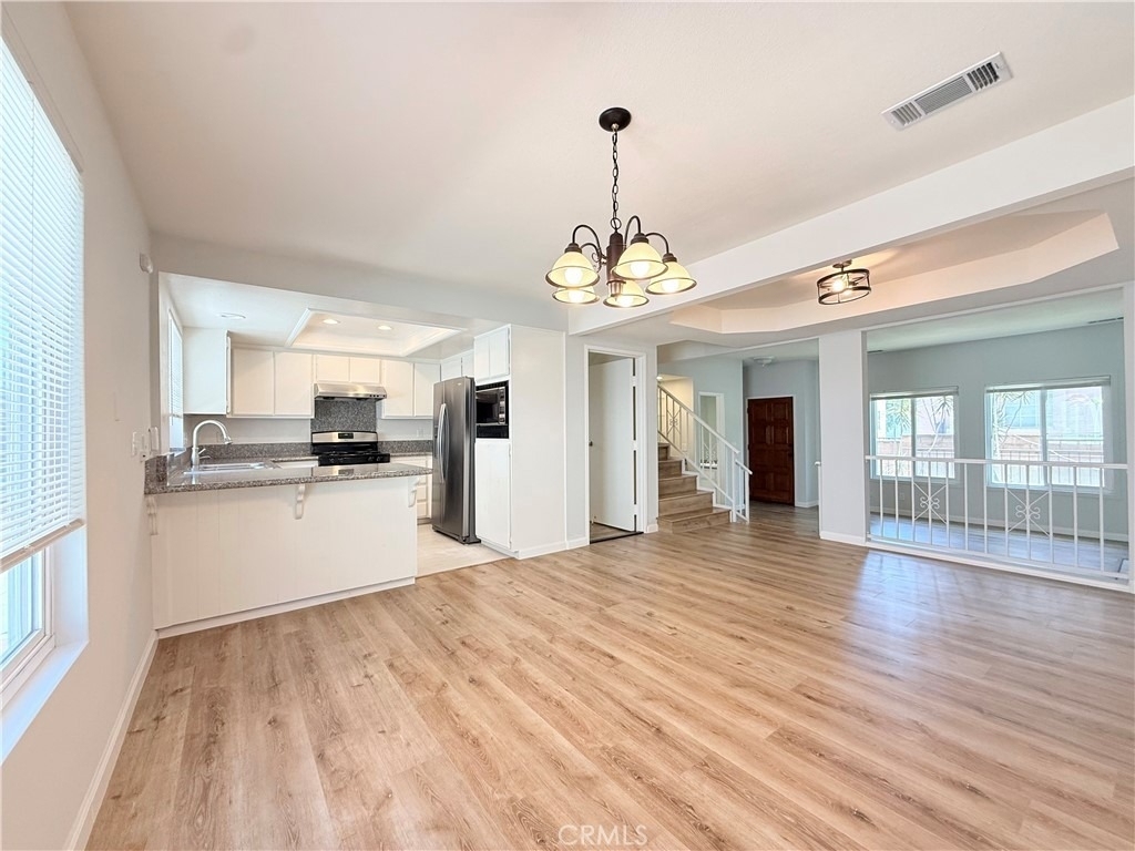 309 California - Photo 11