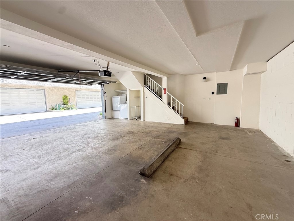 309 California - Photo 34