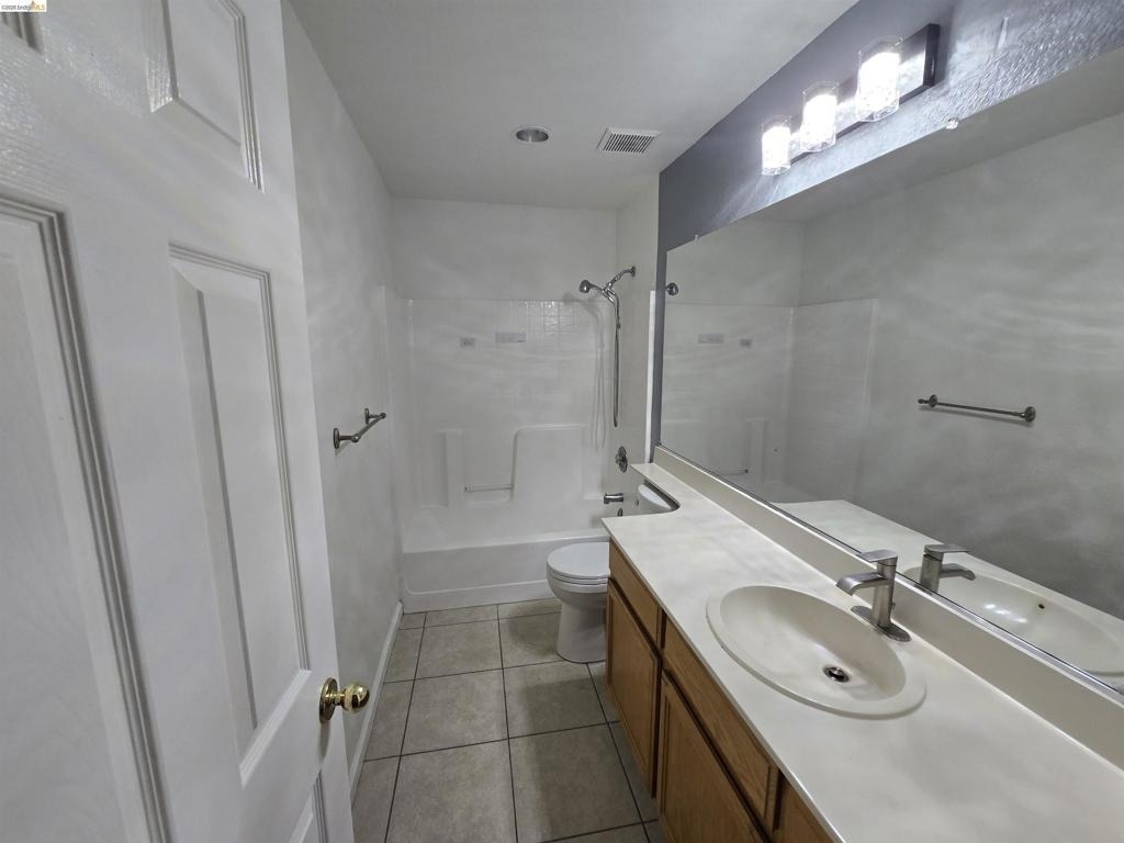 5128 Hereford Ct - Photo 10