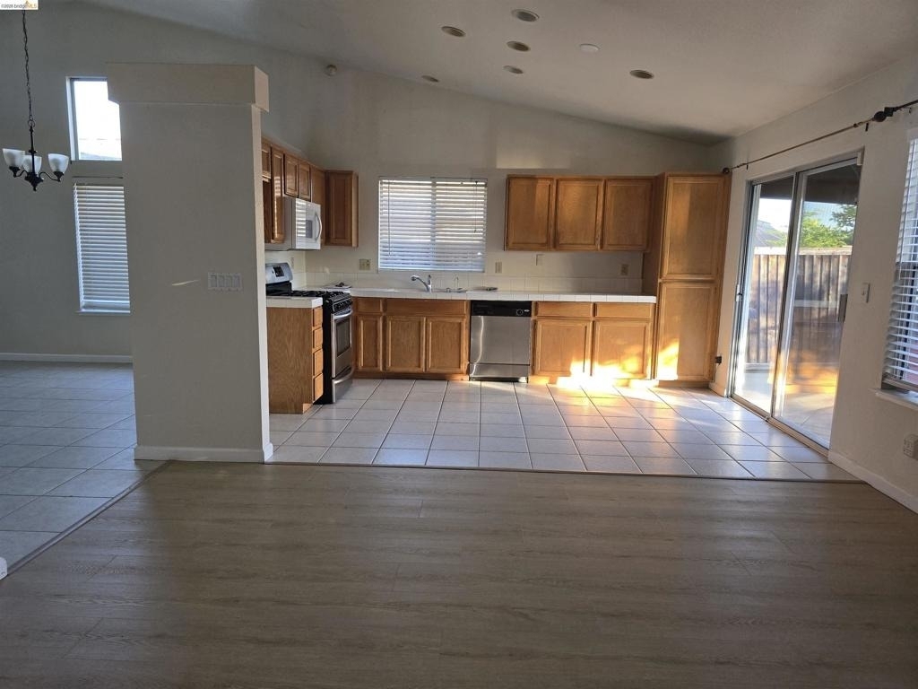 5128 Hereford Ct - Photo 6