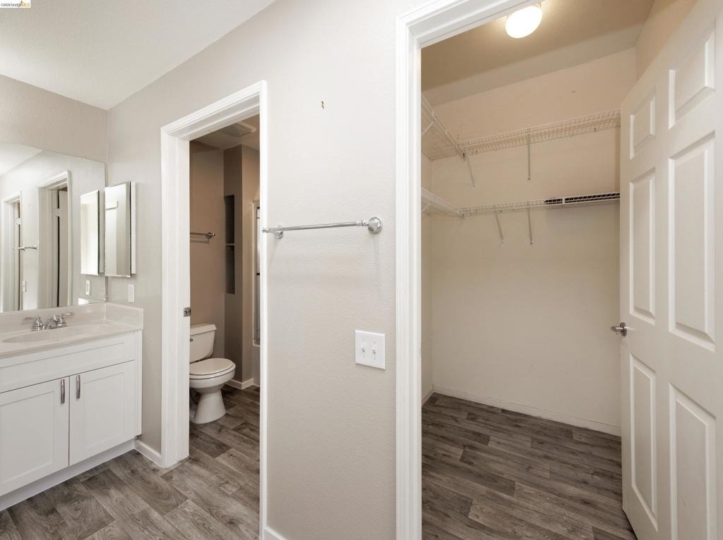 220 Caldecott Ln - Photo 25