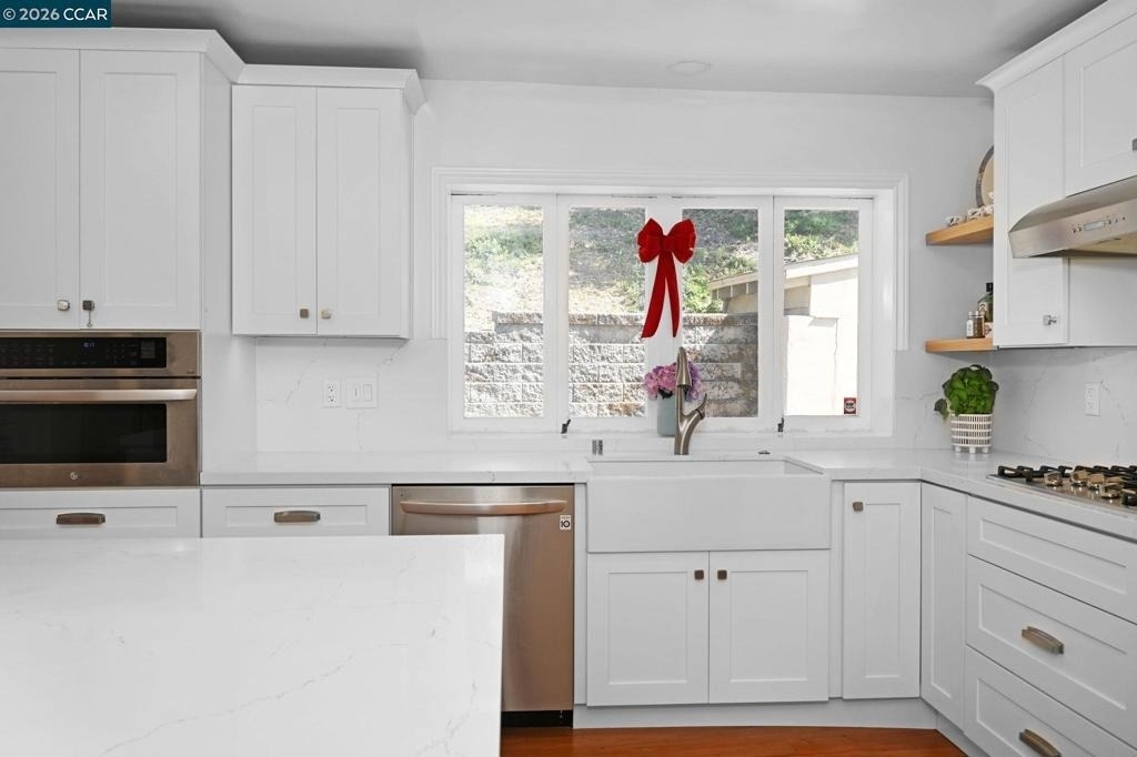 3560 Old Mountain View Dr. - Photo 2