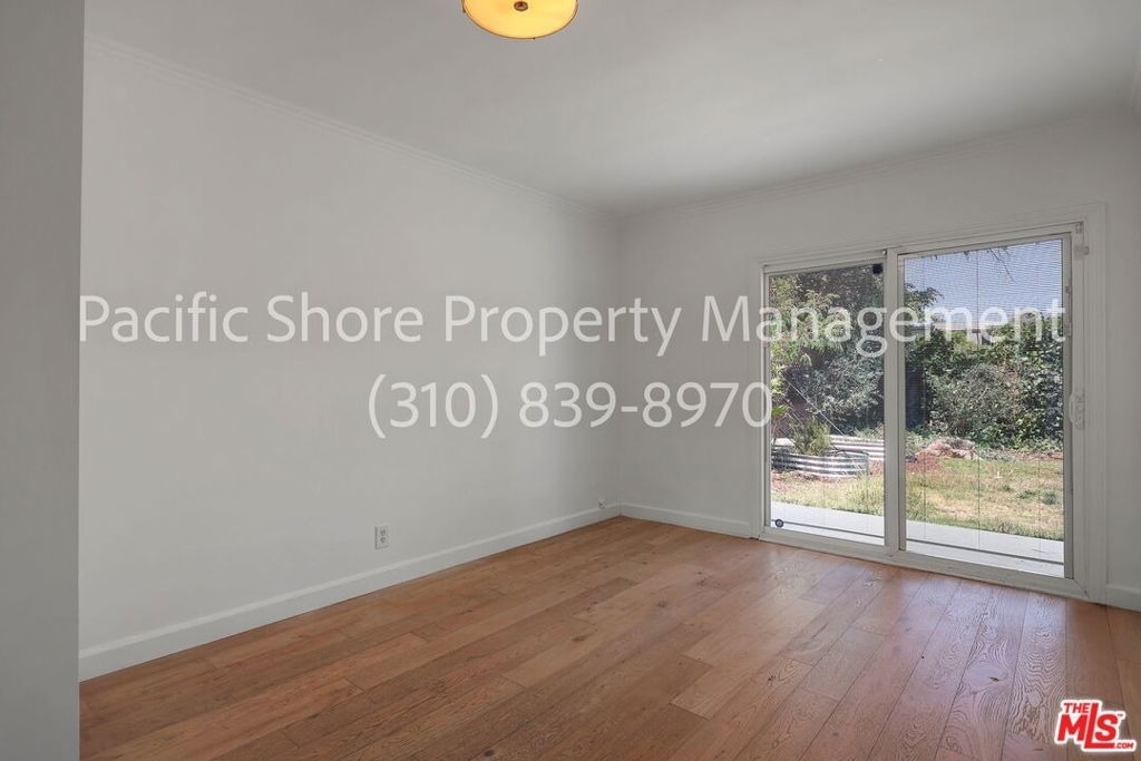 2884 Dunleer Place - Photo 8