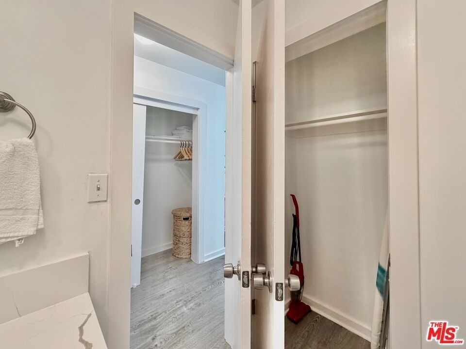 5805 W 8th Street - Photo 6