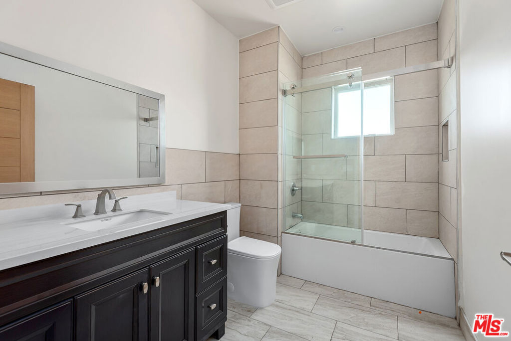 1429 S Bedford Street - Photo 8
