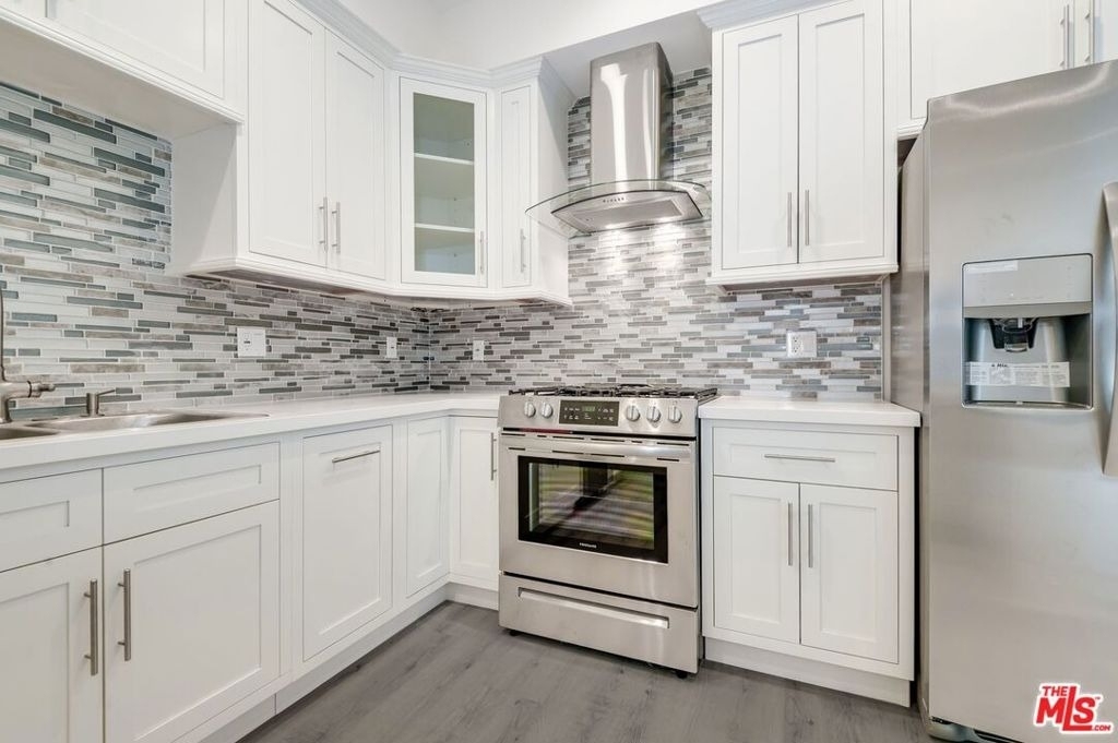 1237 S Holt Avenue - Photo 21