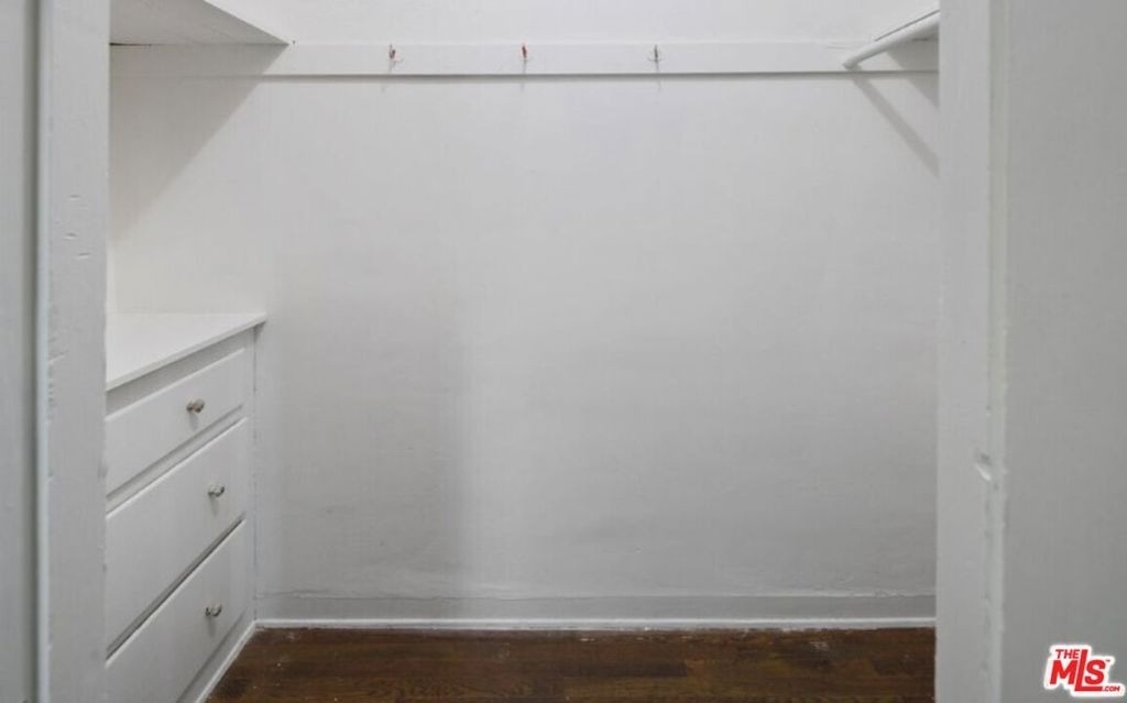 409 N Curson Avenue - Photo 7