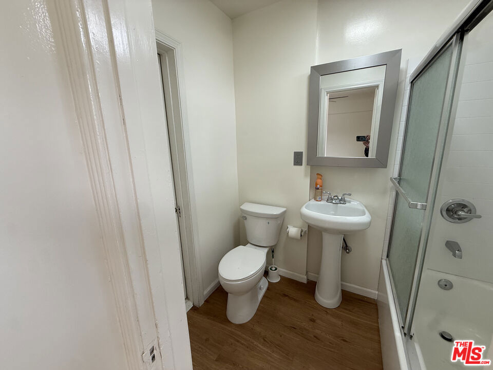 211 S Arnaz Drive - Photo 27
