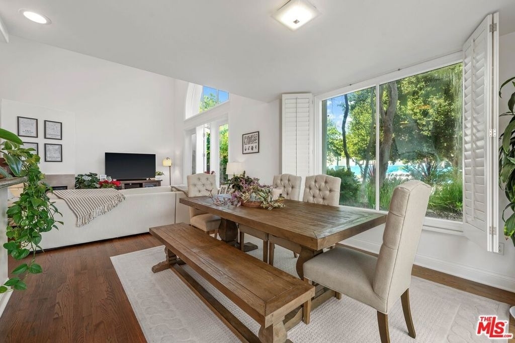 718 Lincoln Boulevard - Photo 7