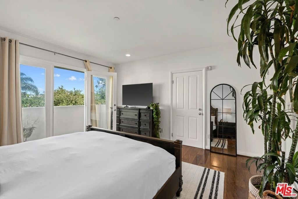 718 Lincoln Boulevard - Photo 21