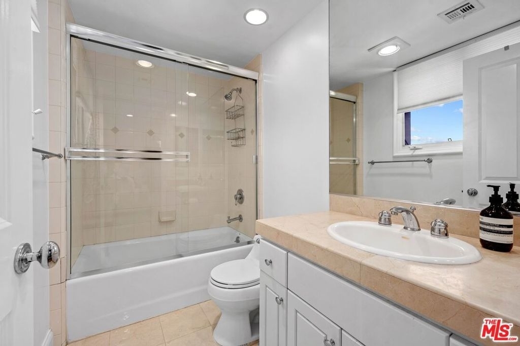 718 Lincoln Boulevard - Photo 19
