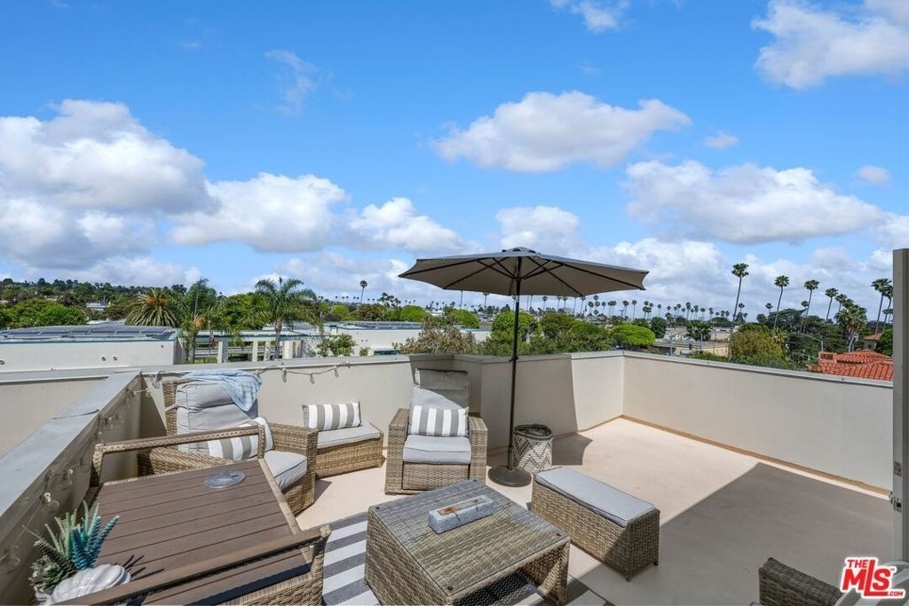 718 Lincoln Boulevard - Photo 30
