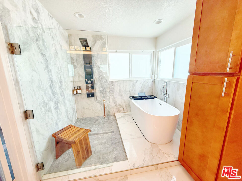 15213 Daphne Avenue - Photo 22