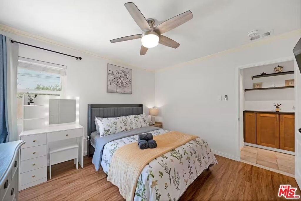 15213 Daphne Avenue - Photo 10