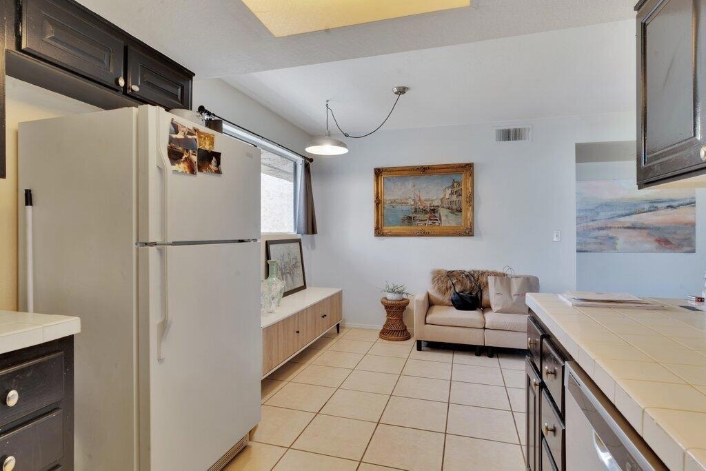 5301 E Waverly Drive - Photo 15