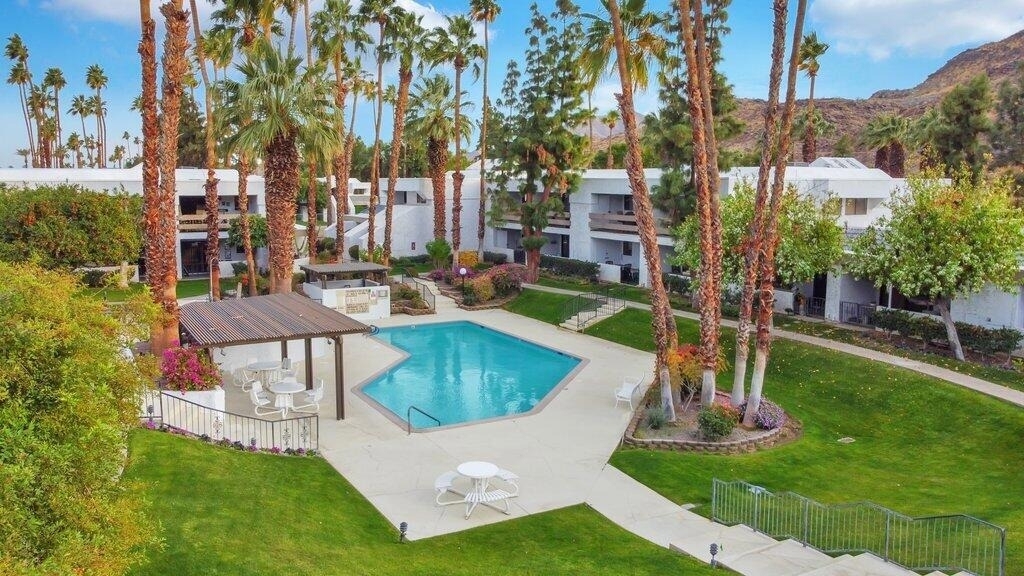 5301 E Waverly Drive - Photo 21