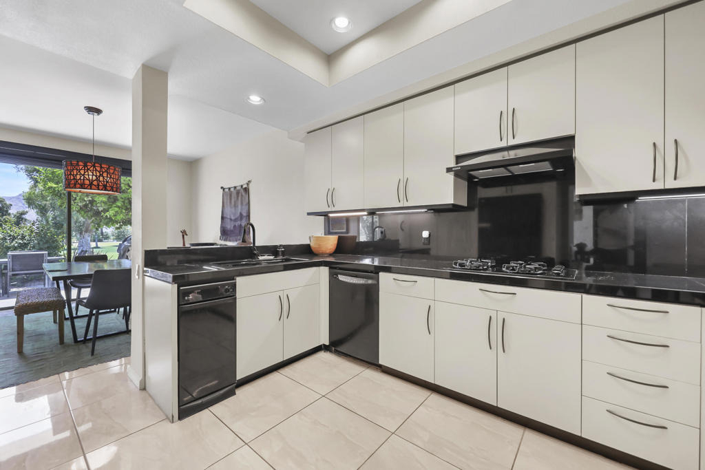 829 Inverness - Photo 37