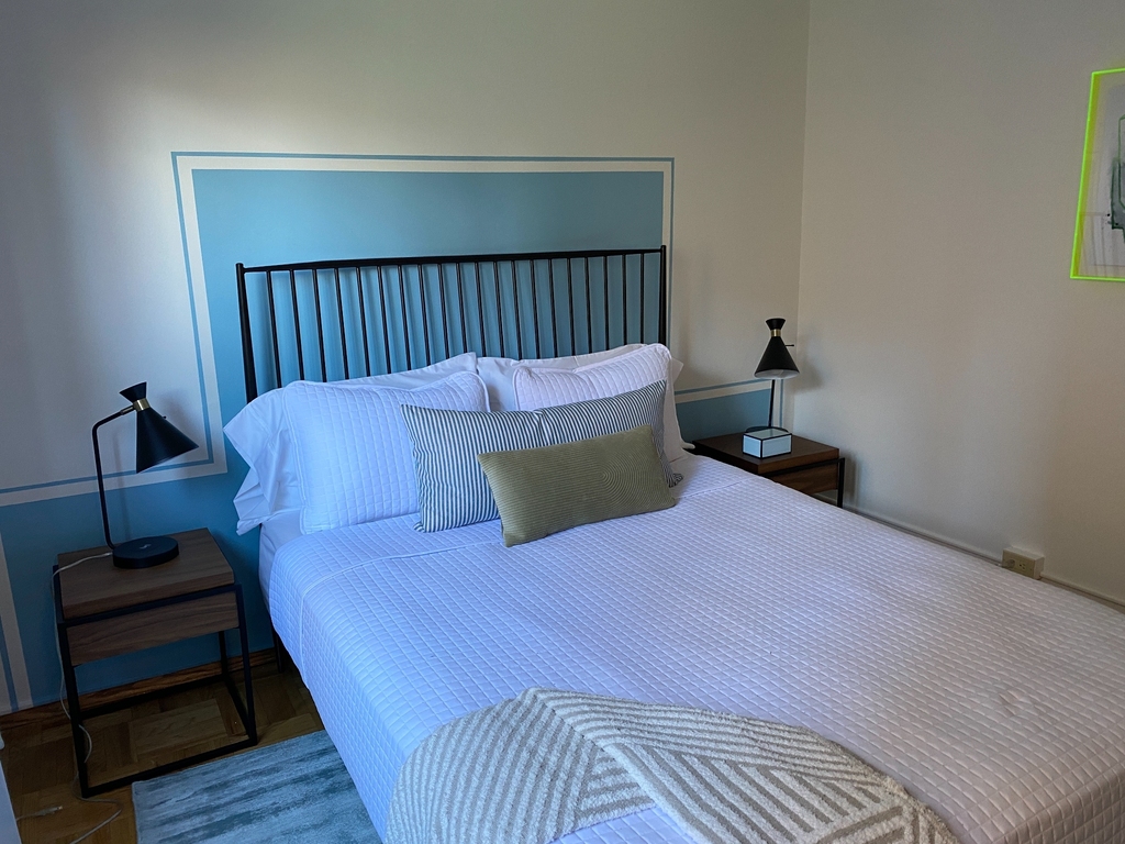 1st Avenue - Photo 9