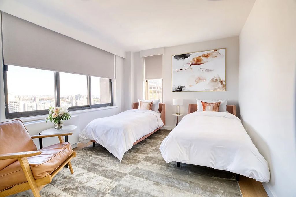  East 93rd Street - Photo 4