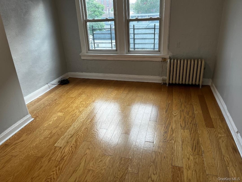 8810 170th Street - Photo 5
