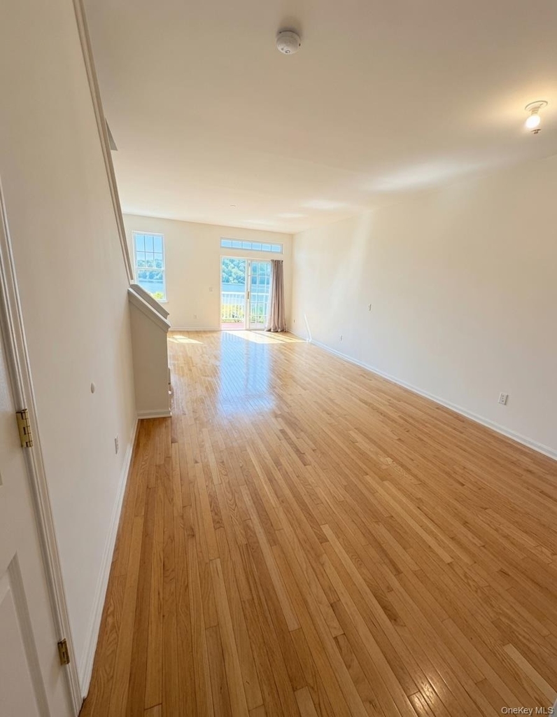 213 River View Drive - Photo 4