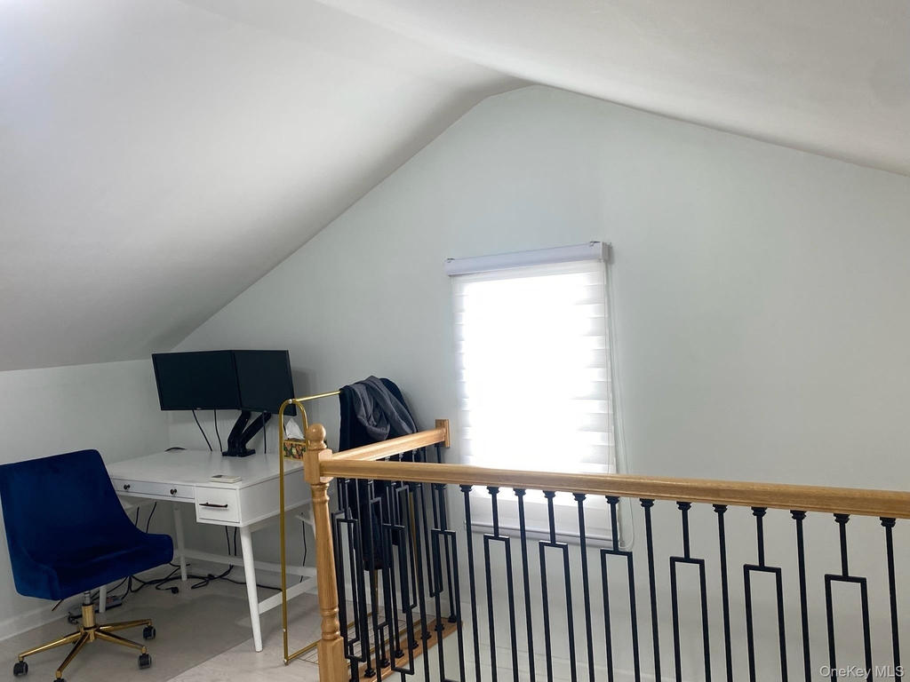 18419 89th Avenue - Photo 7