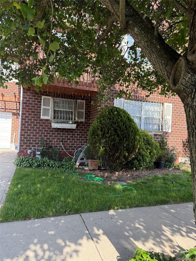 182 Beach 61st Street - Photo 10