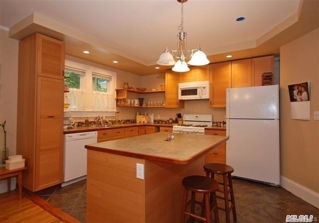 7 Aberdeen Drive - Photo 3