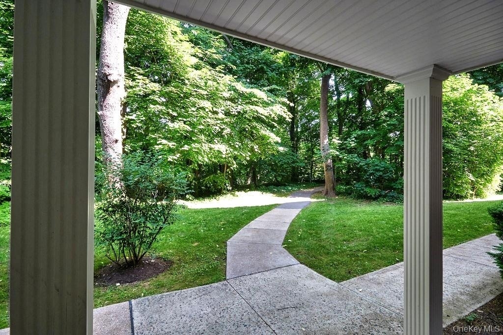 2 Consulate Drive - Photo 19