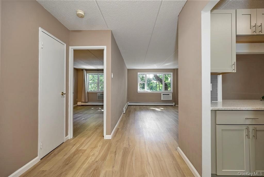 2 Consulate Drive - Photo 4