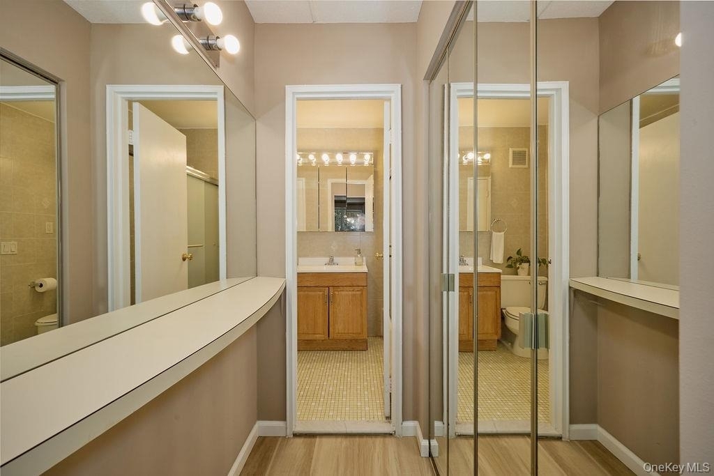 2 Consulate Drive - Photo 13