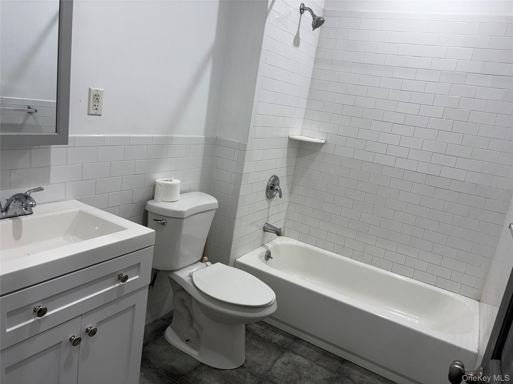 193-14 Jamaica Avenue - Photo 6