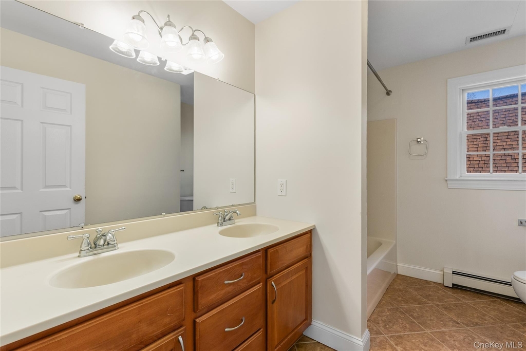 243 Knollwood Avenue - Photo 22