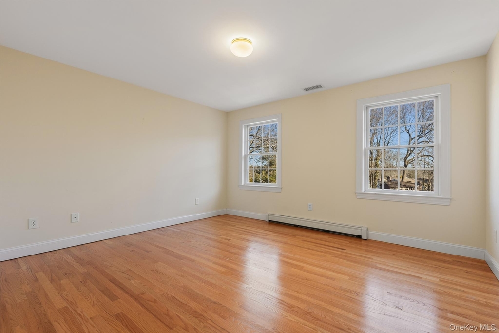 243 Knollwood Avenue - Photo 21
