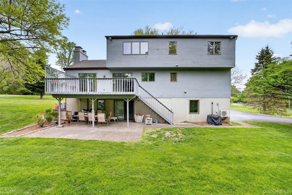 28 Lakeview Drive - Photo 9