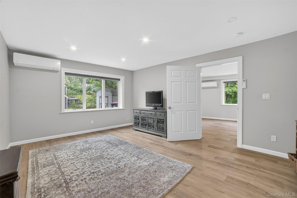 28 Lakeview Drive - Photo 6