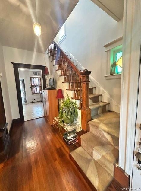 32 Herbert Avenue - Photo 1