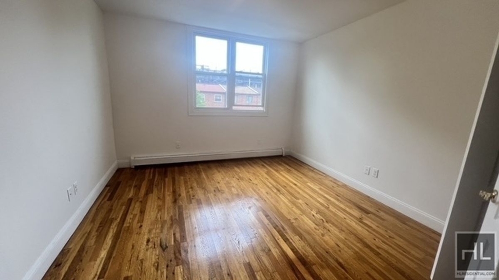 548 Rockaway Avenue - Photo 5