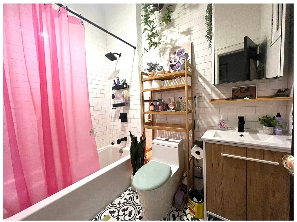 726 Willoughby Avenue - Photo 11