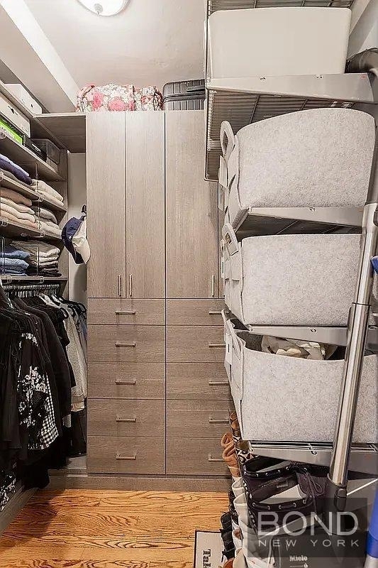 201 W 16th Street - Photo 6