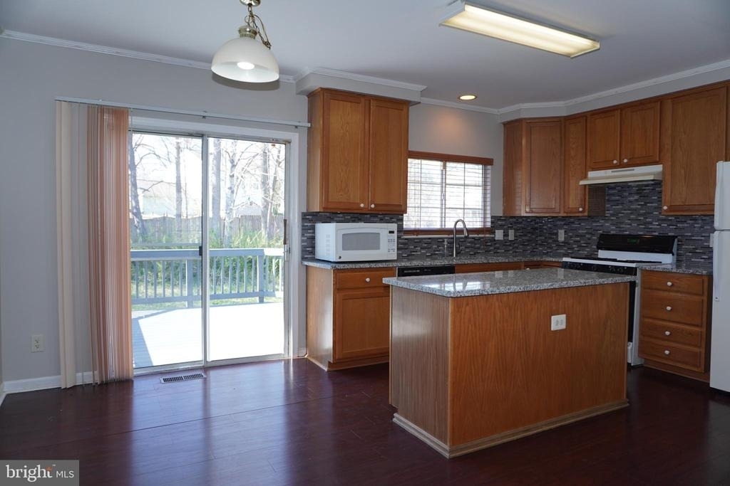 14882 Geranium Court - Photo 35
