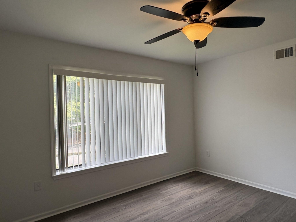 9574 Jayhawk Terrace - Photo 8