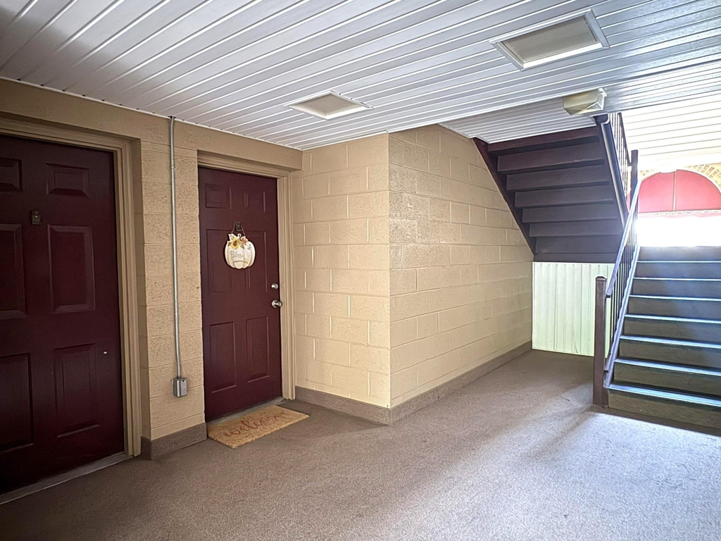 9574 Jayhawk Terrace - Photo 36