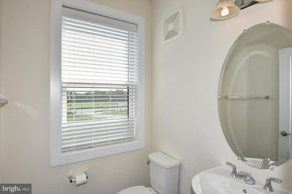 44858 Tiverton Square - Photo 35