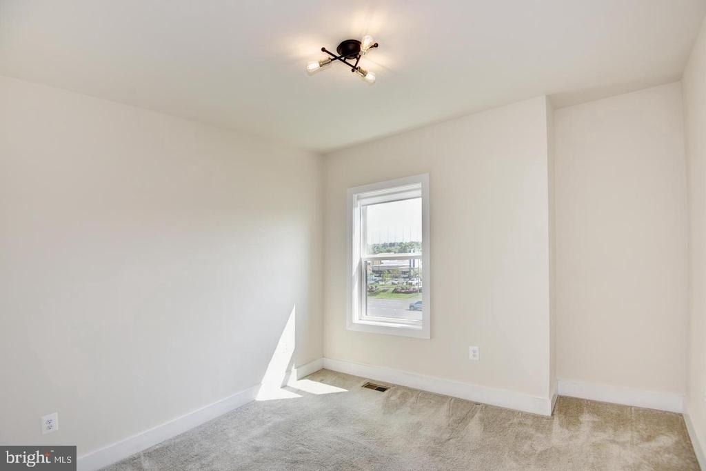 44858 Tiverton Square - Photo 46