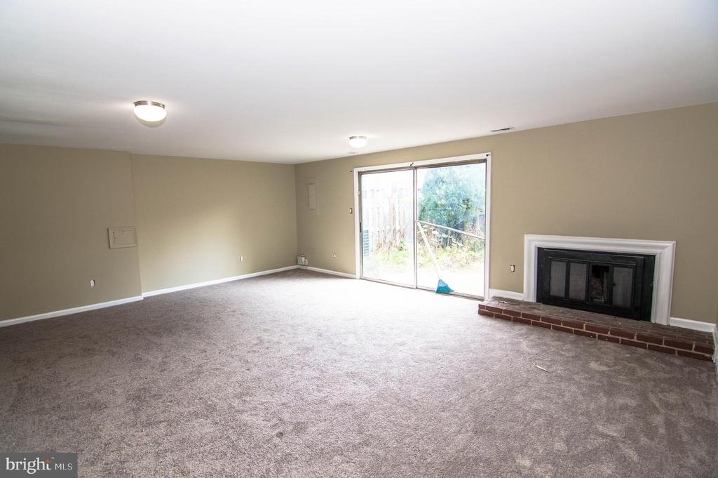 5404 Helm Court - Photo 18