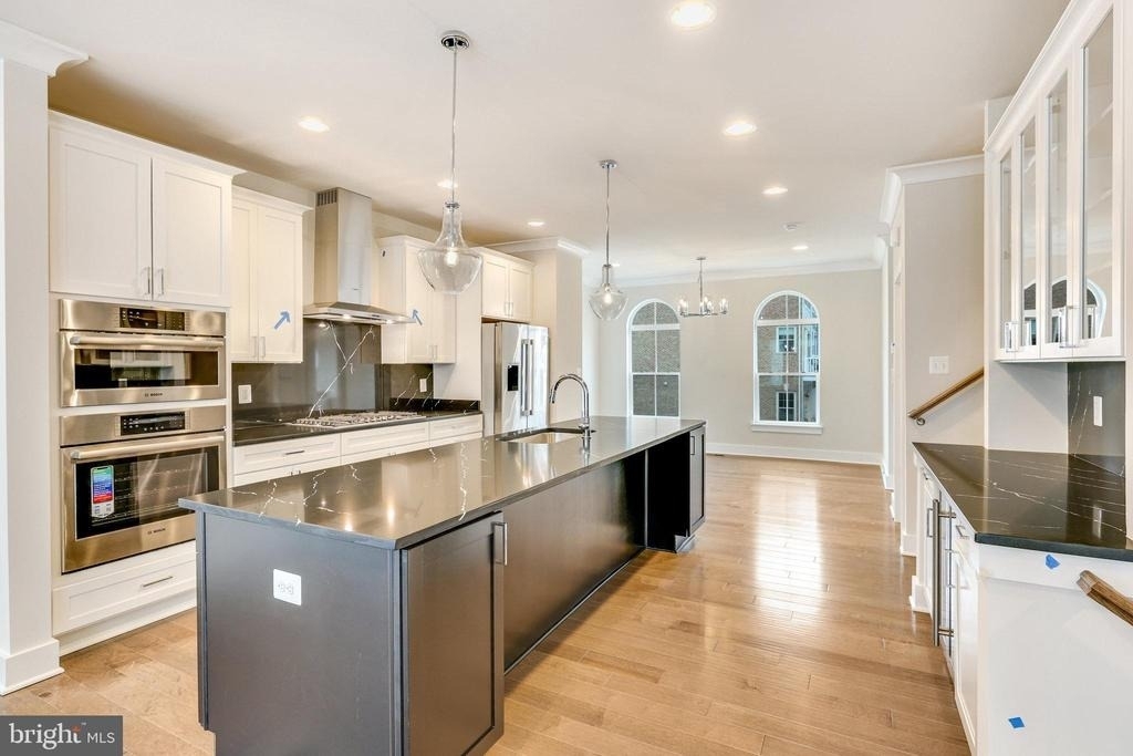 14813 Retreat Boulevard - Photo 9